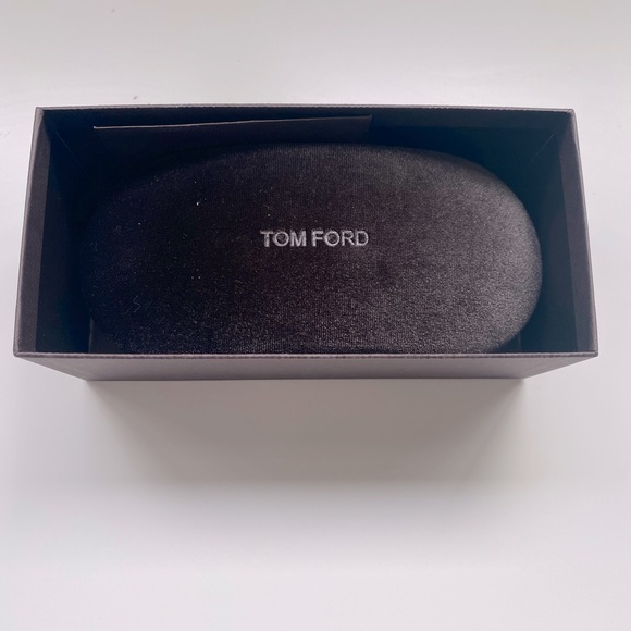 Tom Ford Square Frame Sunglasses NIB - Picture 2 of 5